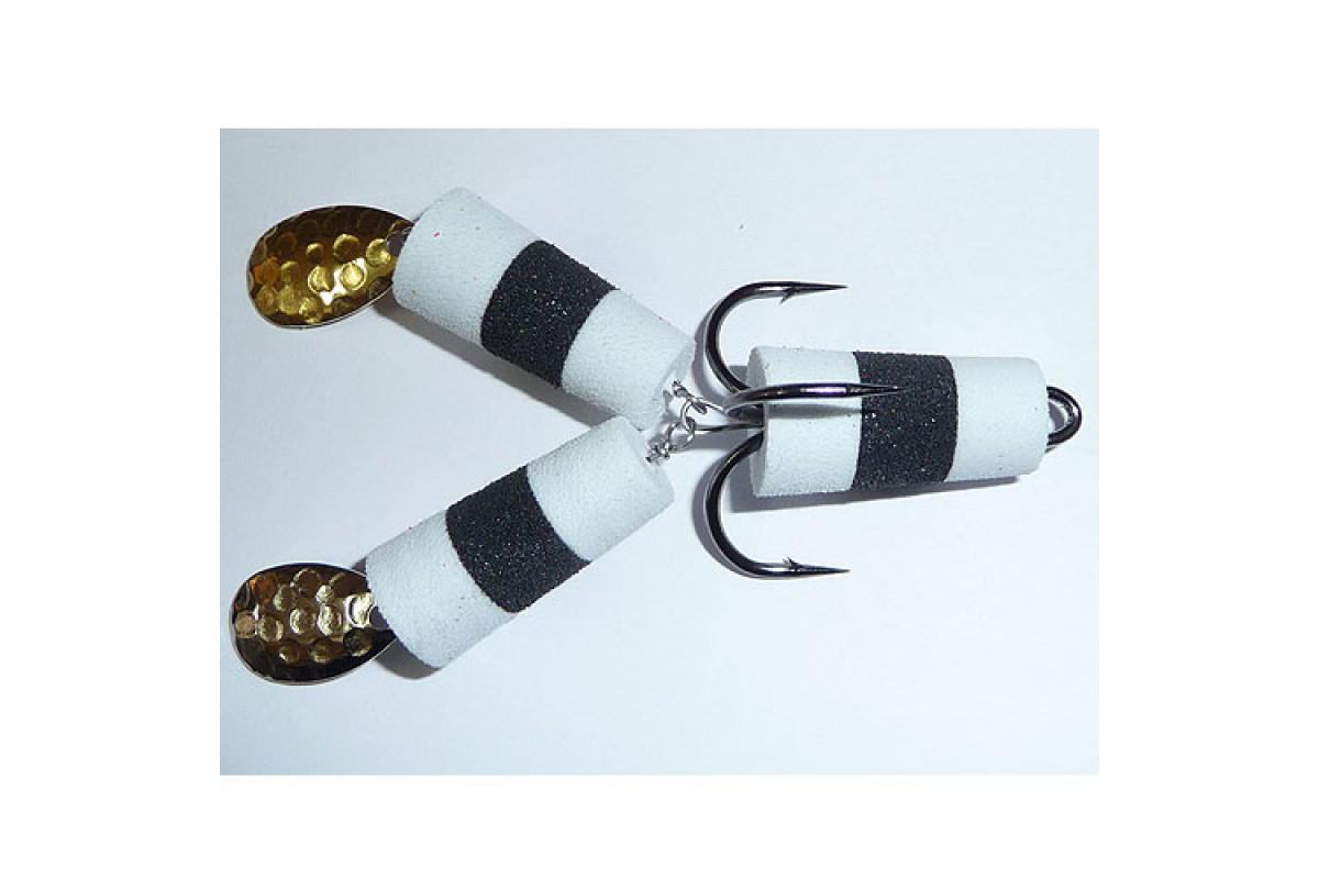 Приманка джиговая Лягншла 150 White - Black Россия