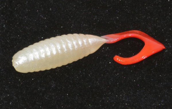 Приманка Allvega Flutter Tail Grub 35 - solid pearl RT