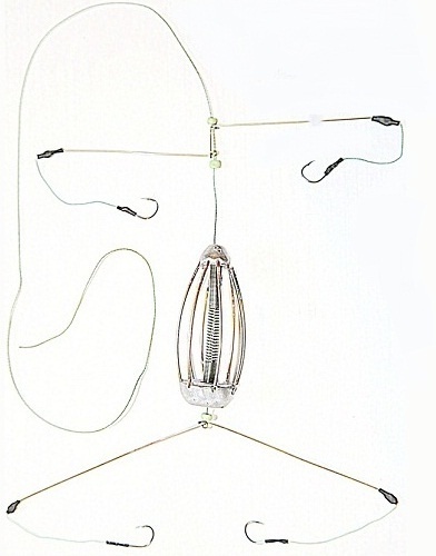 Кормушка оснащенная К-4 коромысло+2-й отвод 60гр Россия